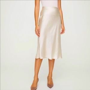 Aritzia Slip Skirt | Size 00 | Frappe Cream